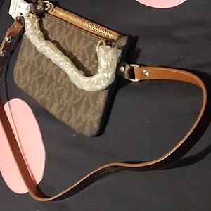 MICHAEL KORS Brown Signature Fanny Pack Women’s Chain Small Belt Bag